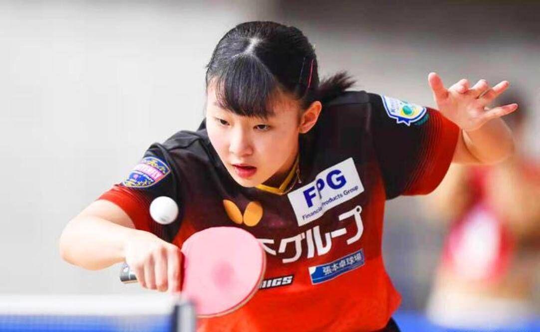 他们的父亲张宇是前四川队省队主力,母亲张凌是前国手.