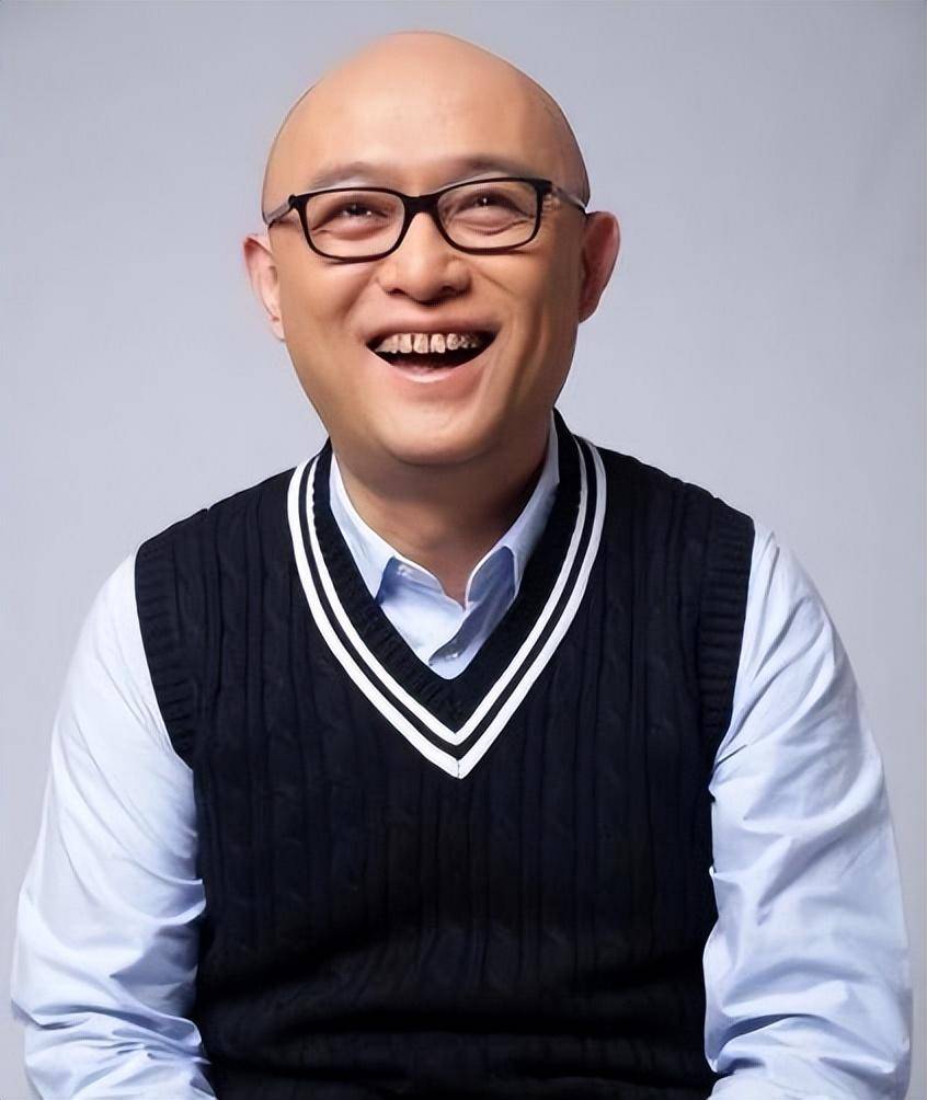 事实证明,逐渐"消失"的著名主持人孟非,已经走上了另一条道路