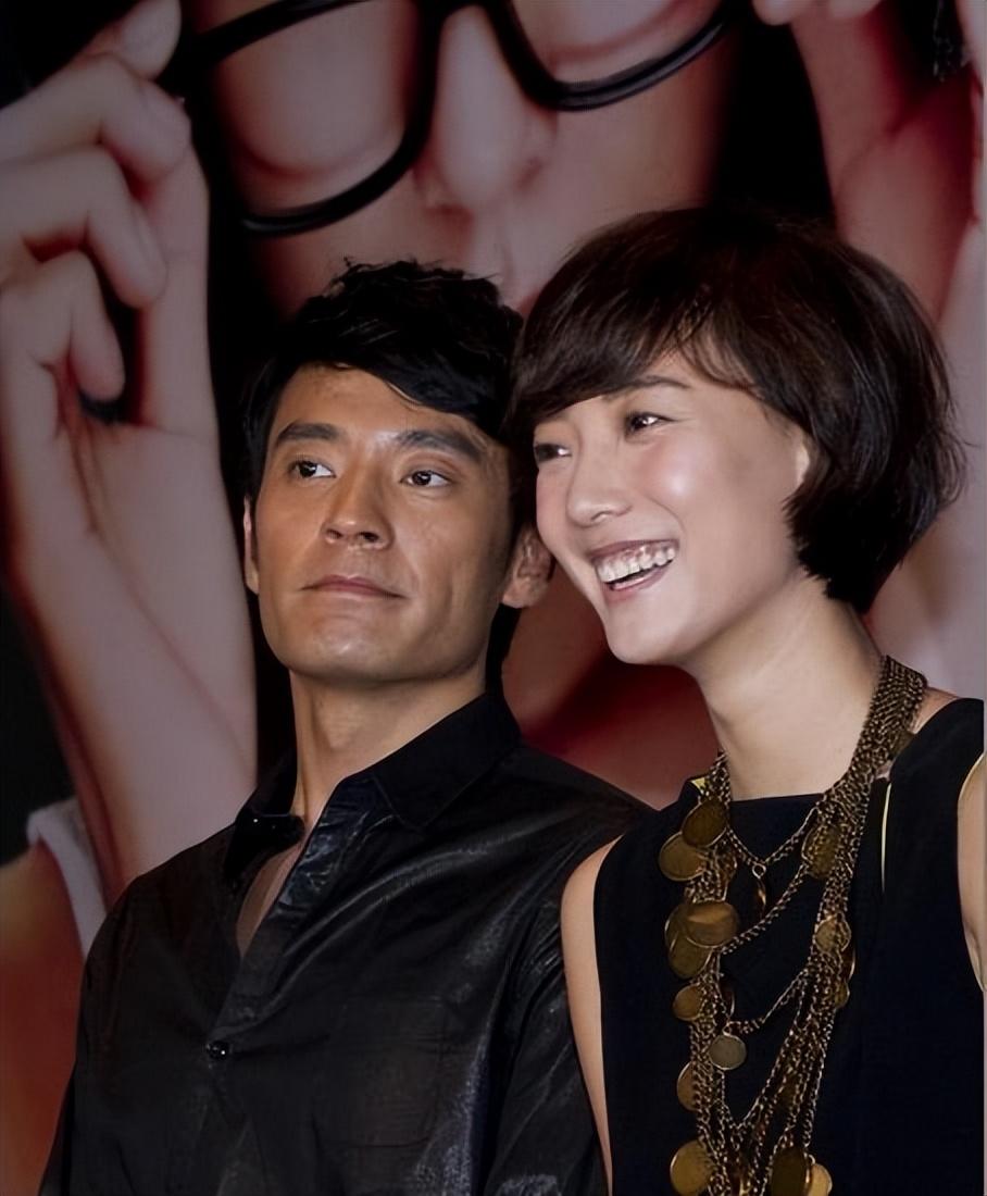 这一次和殷桃的恋情也是让他在话剧全站稳脚跟,李光洁又成为了"人生