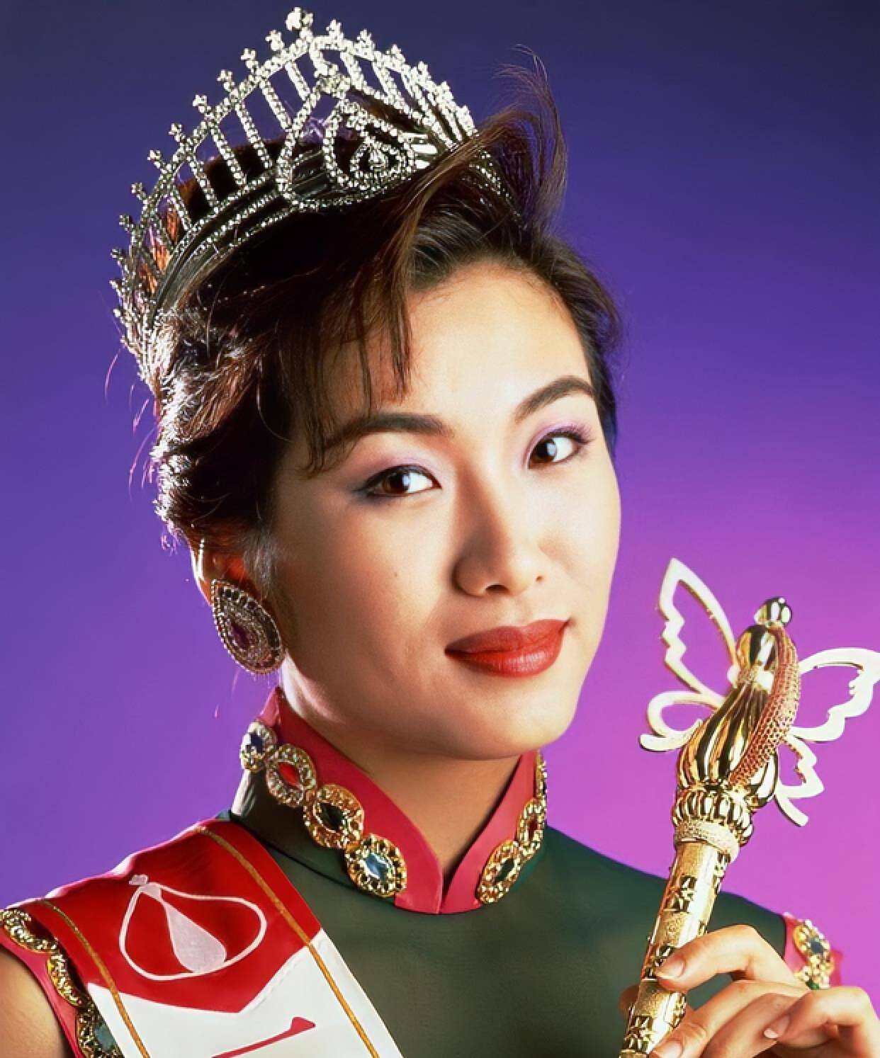 九十年代港姐聚会晒合照!有人跻身商界做女强人,有人靠商演度日