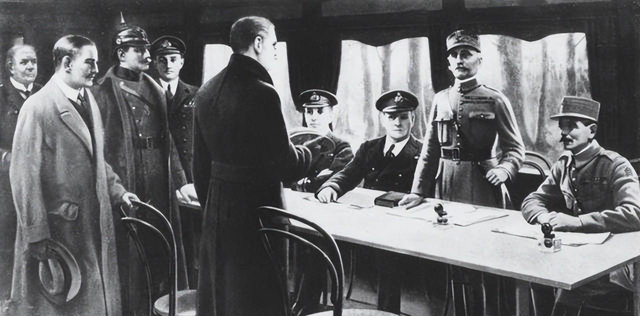1918年11月11日,德国正式宣布投降