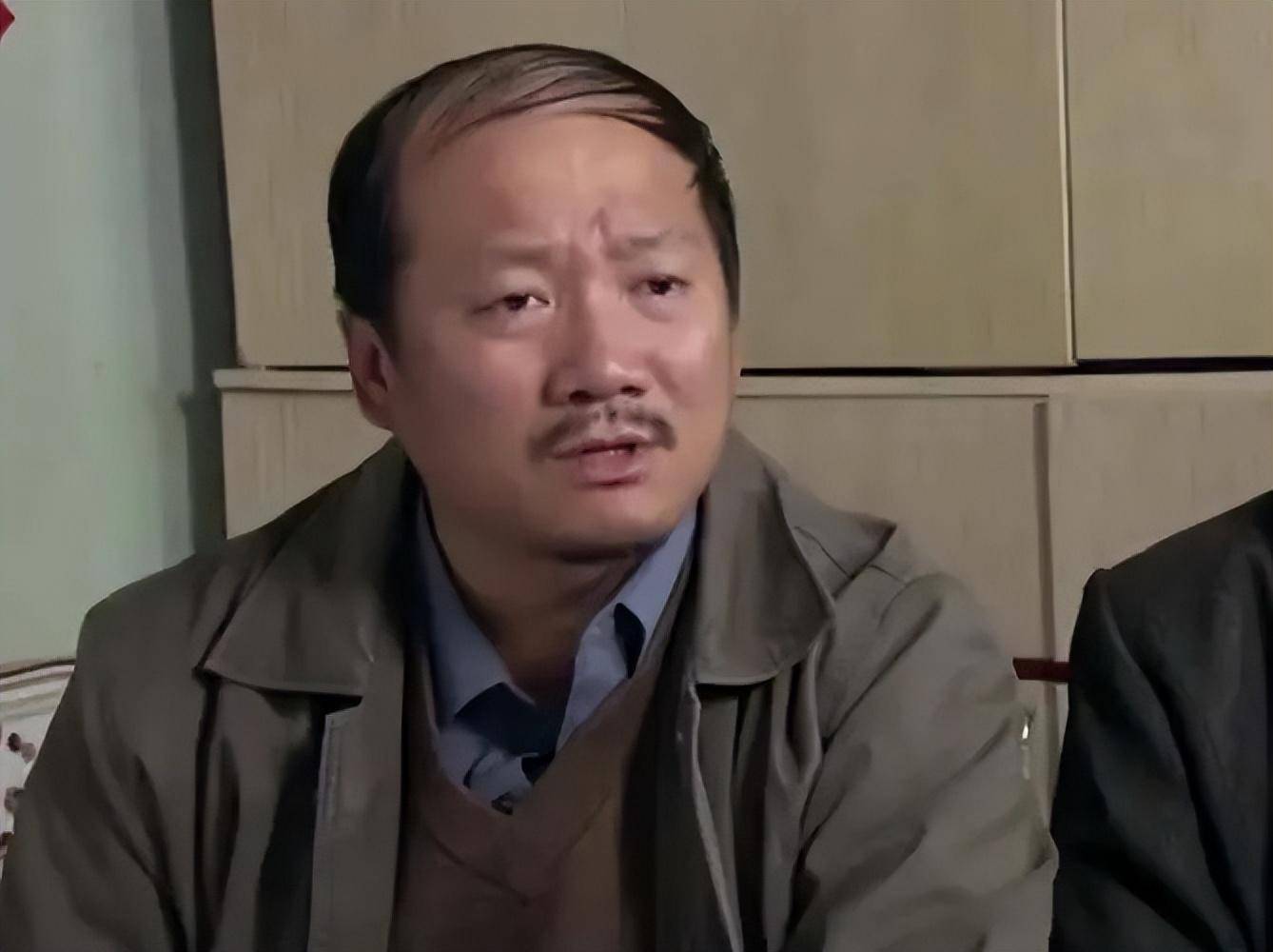 "谢广坤"竟是因为人品问题,被赵大叔雪藏,并爆出私下感情丰富