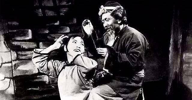 《白毛女》中黄世仁有历史原型么?为什么有人为其"平反"?