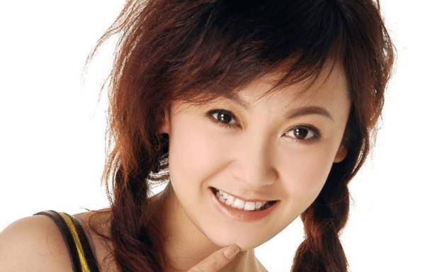 产量不多的张咏棋,凭借着不错的演技,拥有很高的知名度