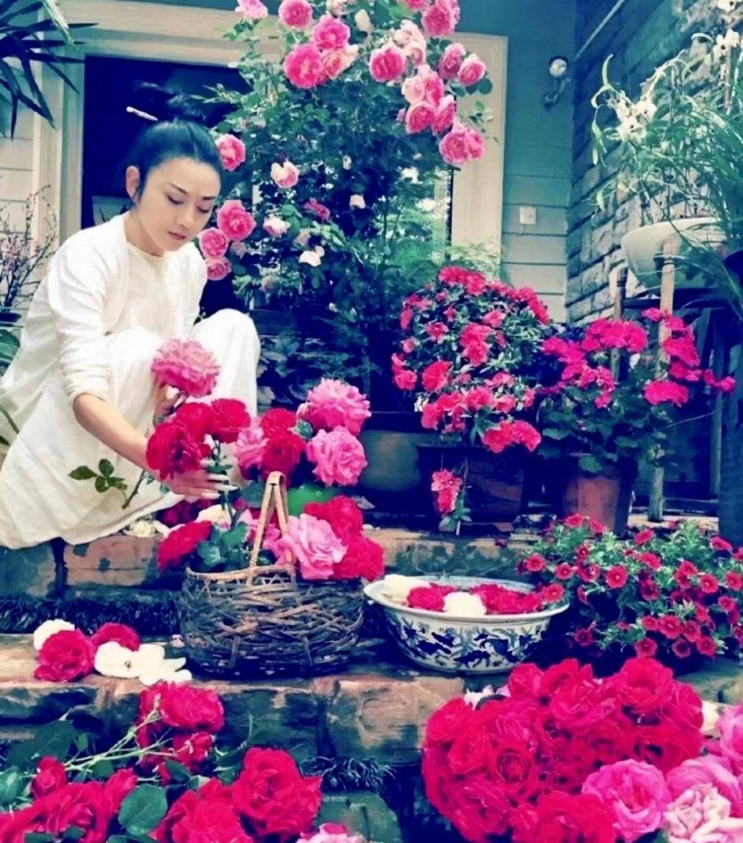 保持这样"冰冻女神"的秘诀,不仅要注意吃喝的消耗,更重要的是身心的