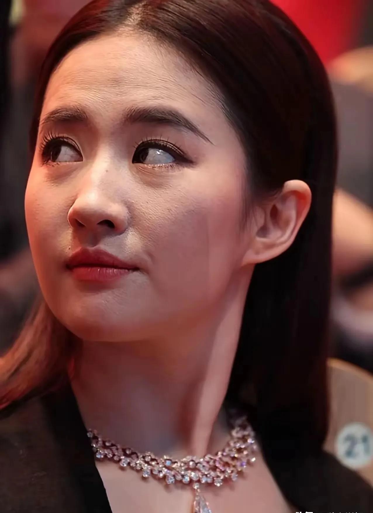 明星素颜照大曝光!谁是冻龄女神,谁又