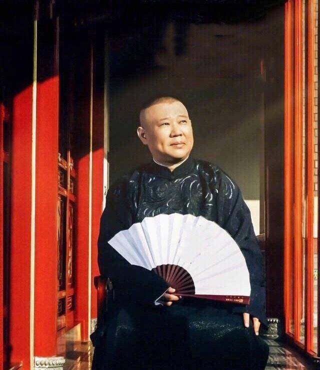 原创"小黑胖子"郭德纲被人调侃,质疑,最终成就为男神带来无限欢乐