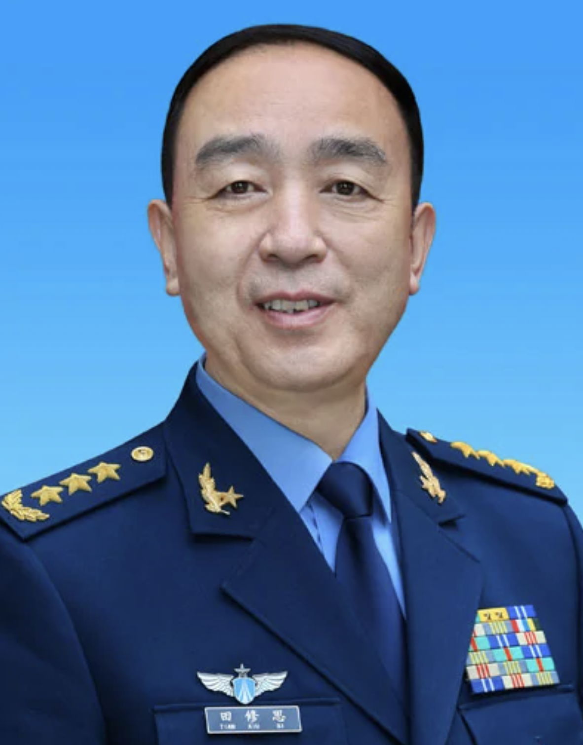 空军军官照片图片