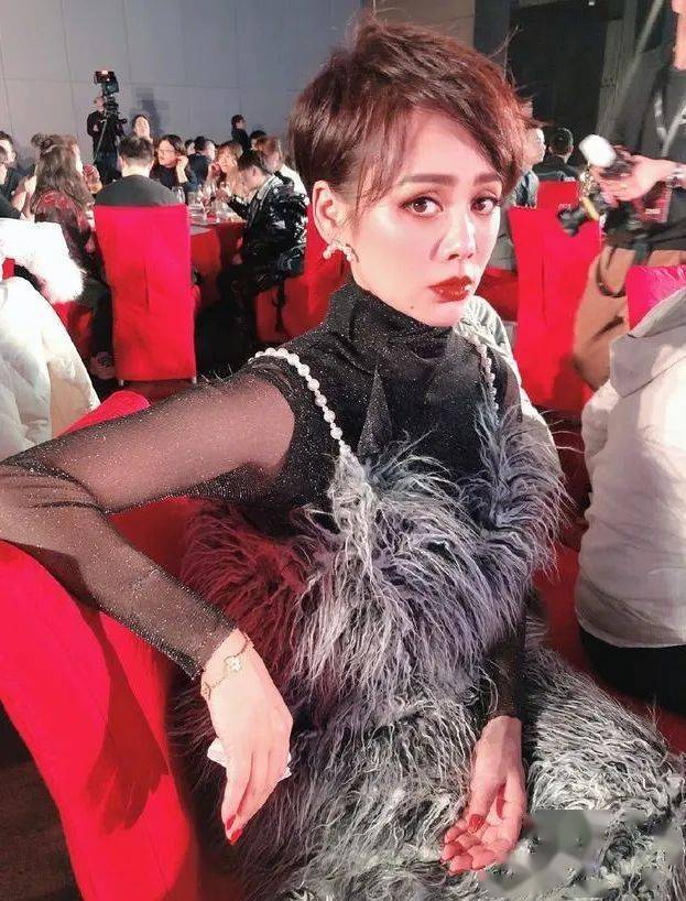 51岁宁静,体重常年保持90斤,问起瘦身冻龄秘诀,简简单单4个字