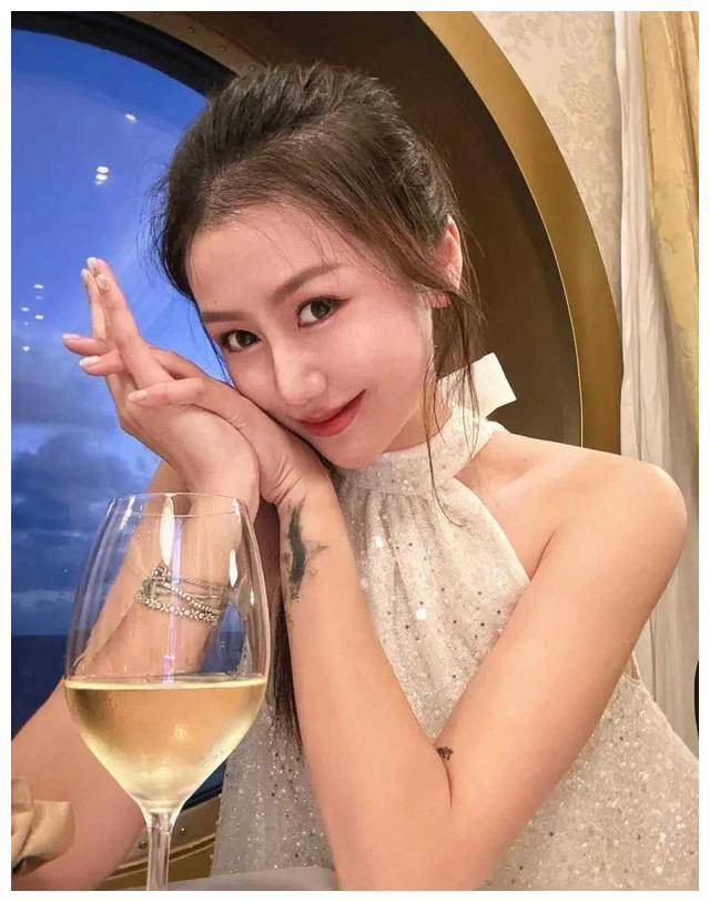 与孙悦前妻陈露恋爱,52岁歌手再婚计划揭晓.