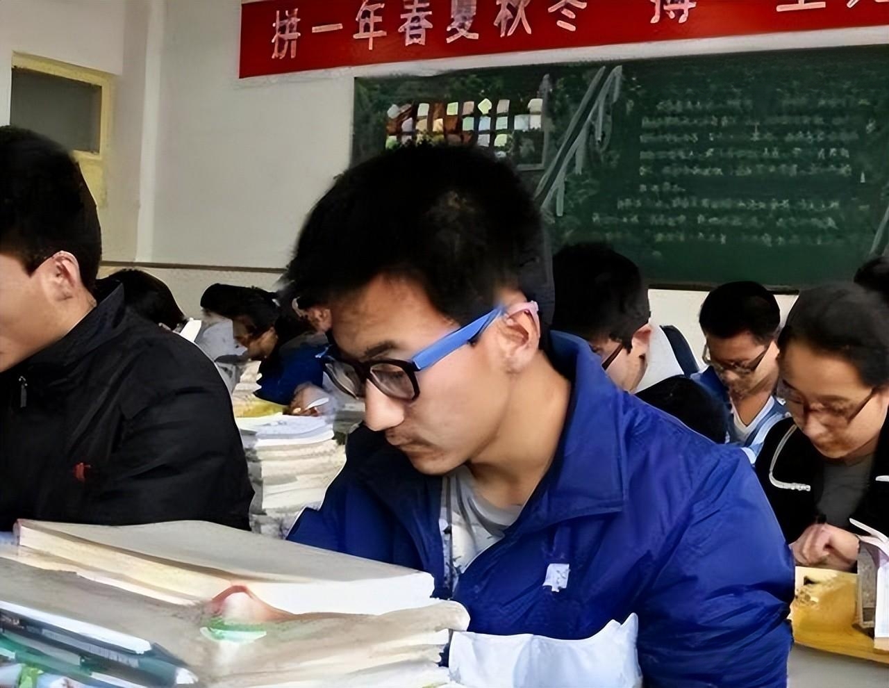 2023高考749分的学霸_2023高考749分的学霸结果


（高考749分的人2021）
