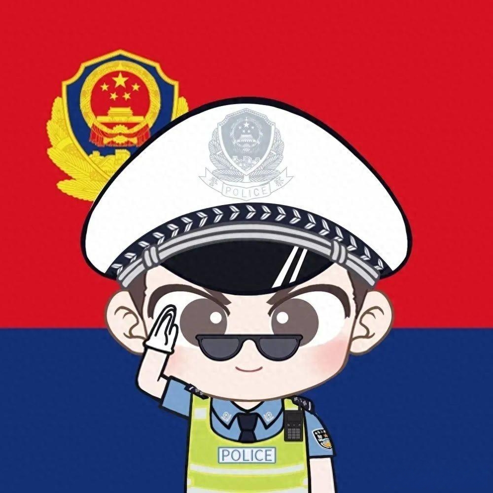 温情守护 "雨"你同行 平陆公安交警雨中执勤保畅通