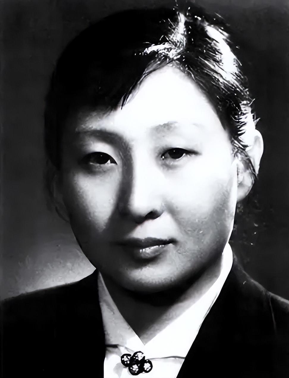 大赤包李婉芬:原来她已病逝 ,是国家一级演员,曾上春晚备受欢迎