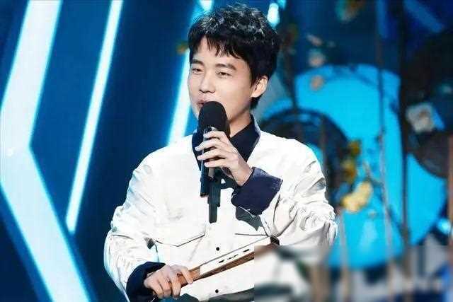 就在今日走红不到5年,郭麒麟就被彻底打回原形?