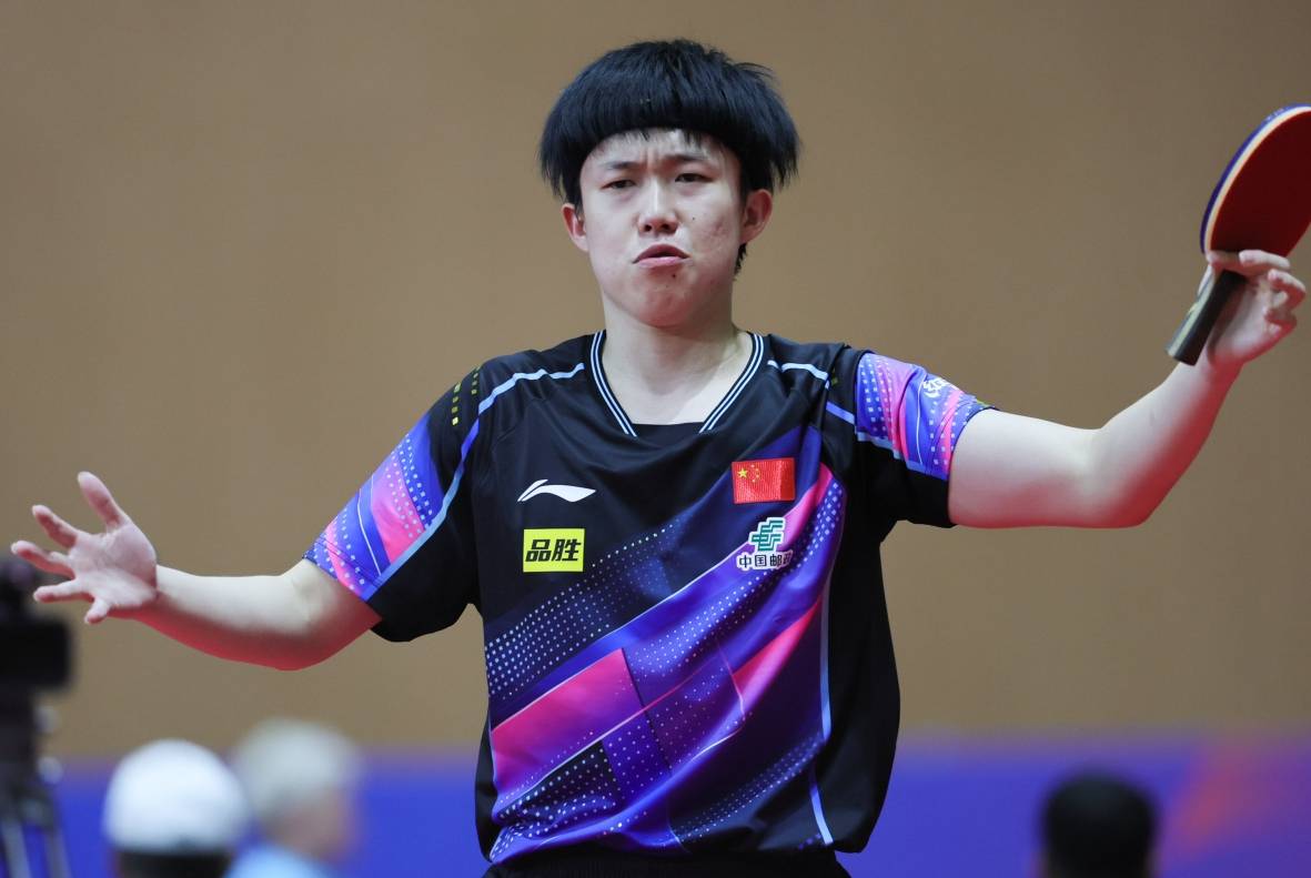 樊振东2-4爆冷淘汰,王楚钦球迷冷嘲热讽,竟祝贺巴西球员