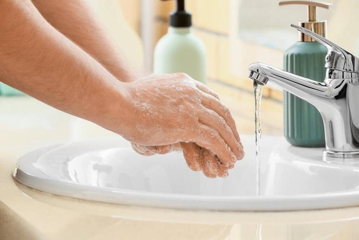 最规范的洗手方法——“六步洗手法”，一定要学会哦_双手