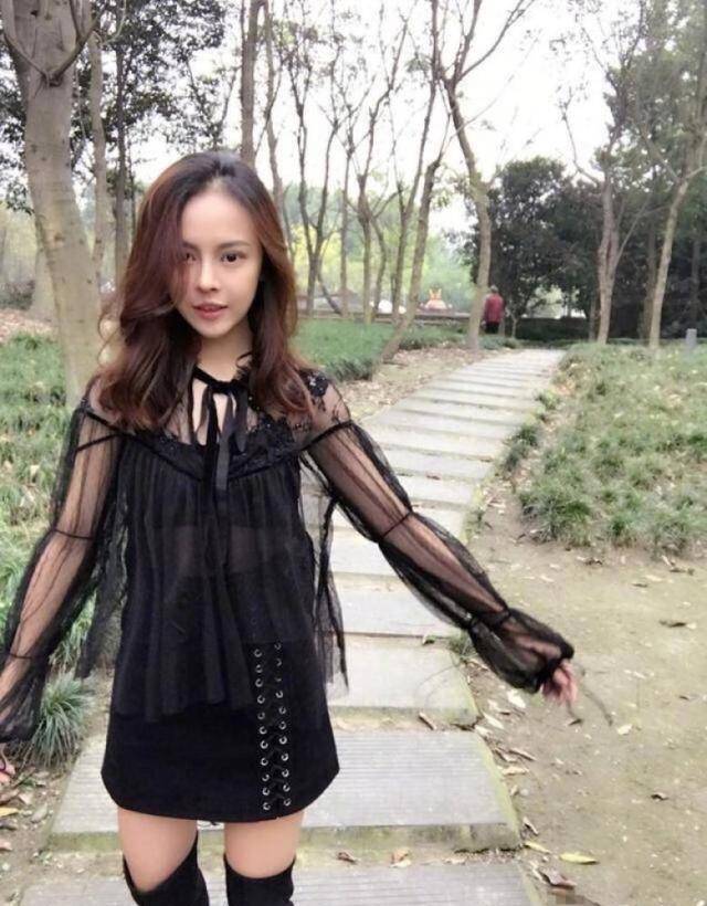胡倩琳18周岁的照片图片