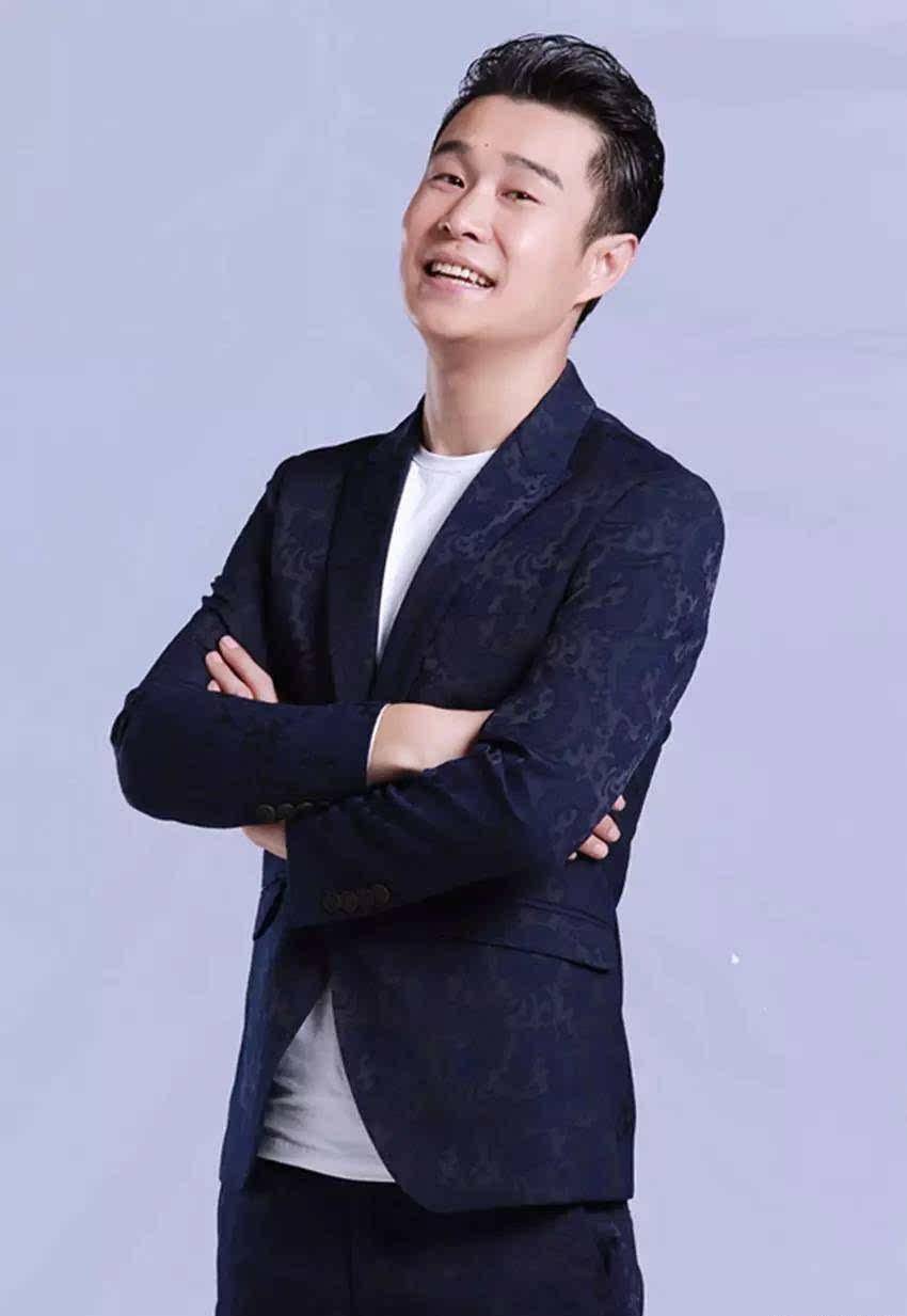 第五位小沈阳真是娱乐圈的一朵奇葩却让他红遍大江南北至今还带着河北