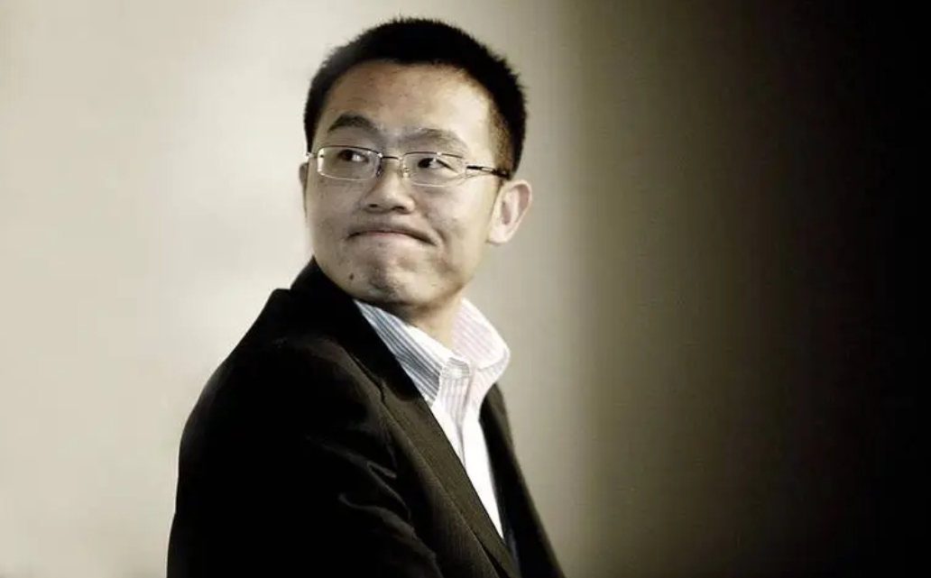 李一男是曾经的华为集团最年轻副总裁,他以自己出色的智慧和创新能力