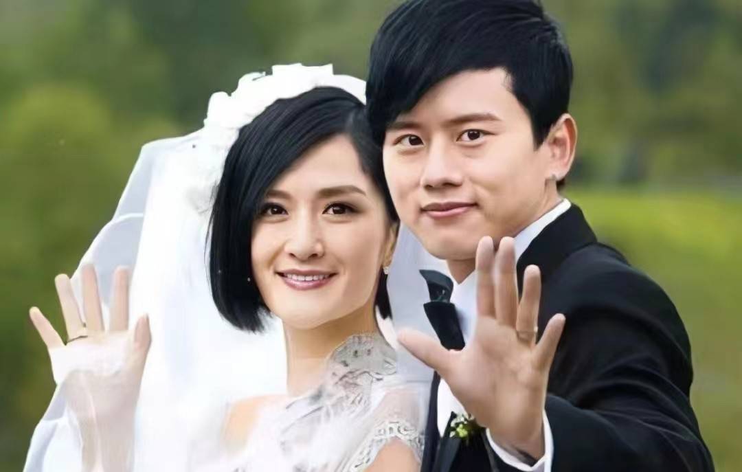 张杰谢娜"吵架"上热搜,别人越吵越烦,他们越吵越甜.