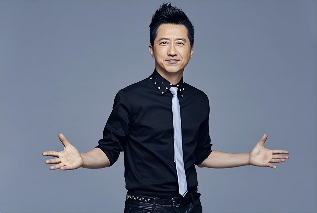 台媒曝庾澄庆心脏病突发去世,二婚娇妻失声痛哭?经纪人出面回应