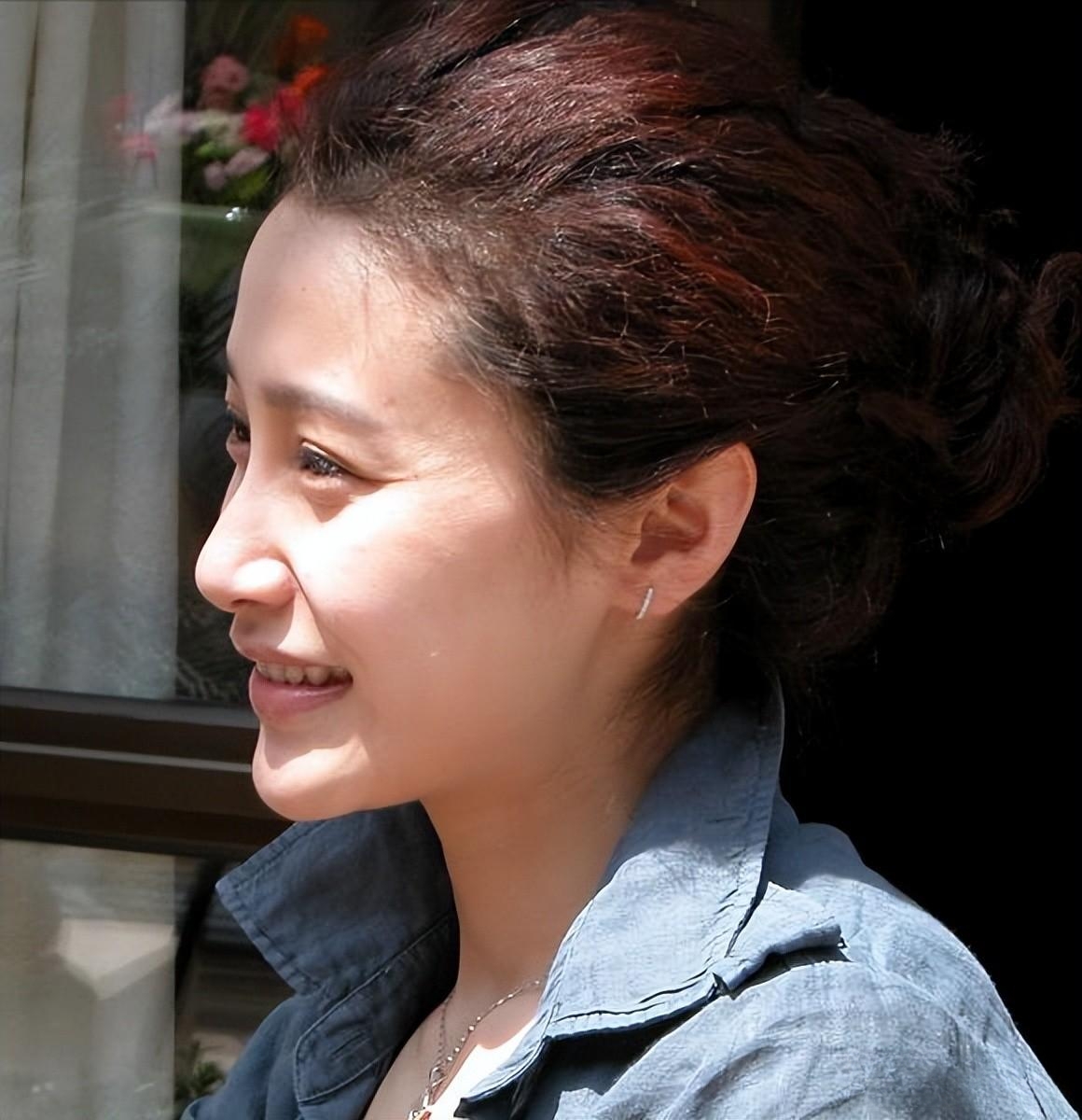 2014年,孙赢出演完《税务所的故事》之后,就像是消失了一样,直到现在