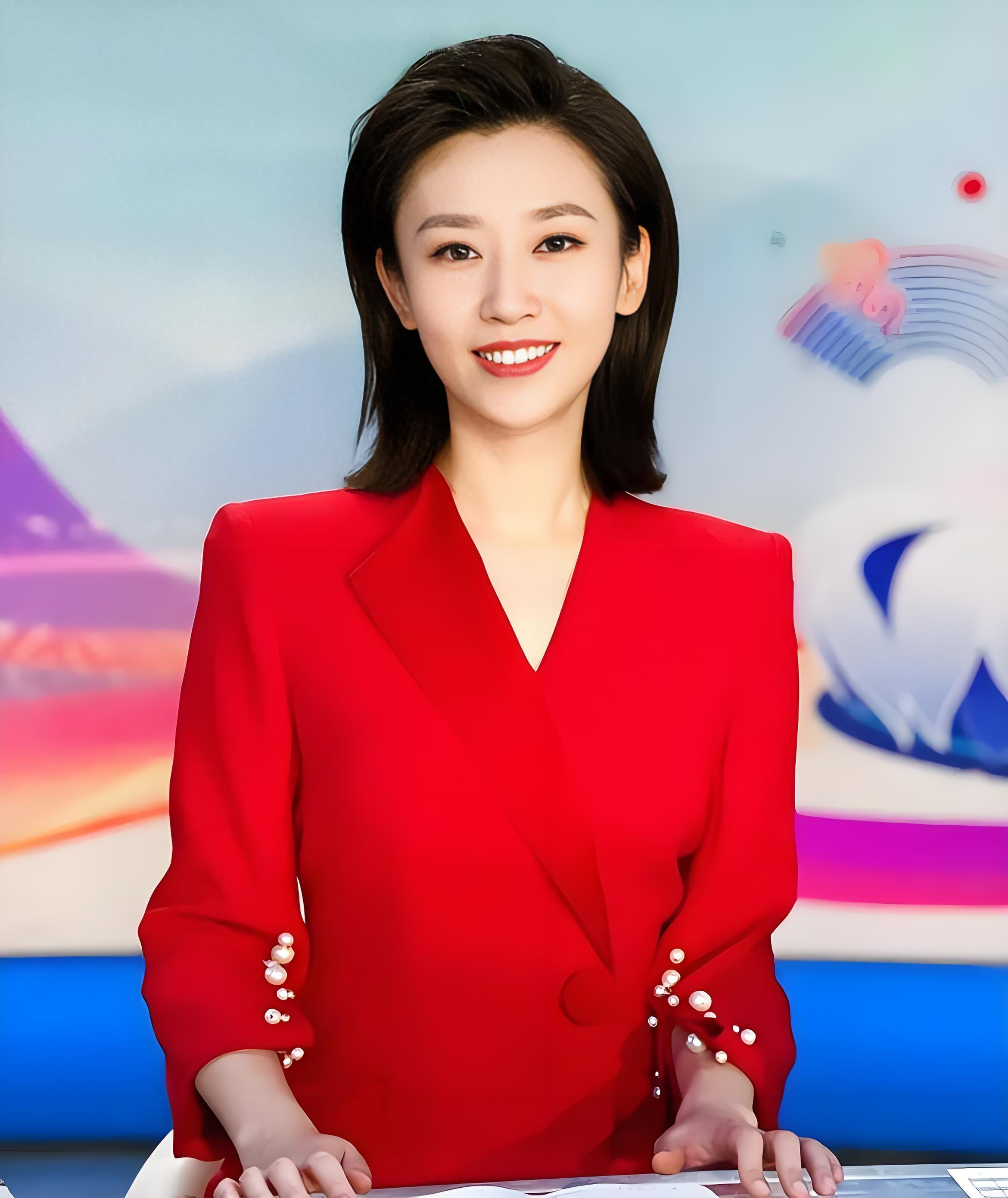 今日财经主持人(今日财经主持人是谁)