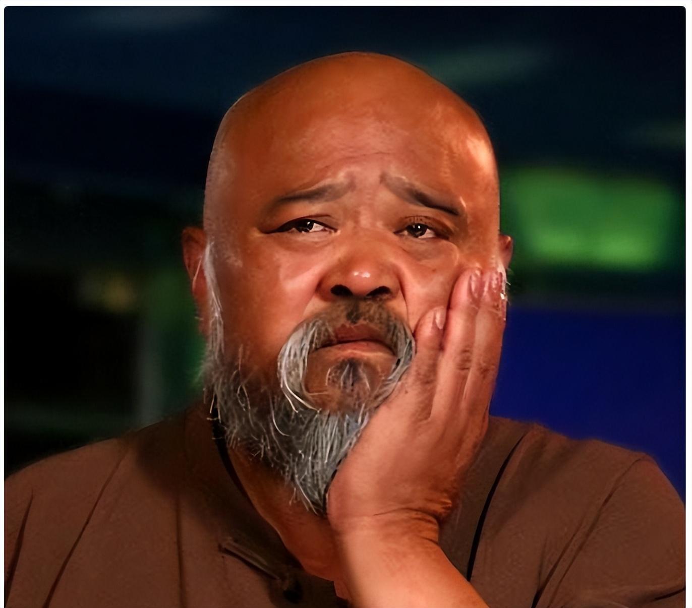 说起演员李琦,很多人脑海中立马就会出现一个白胡子,圆圆的脑袋