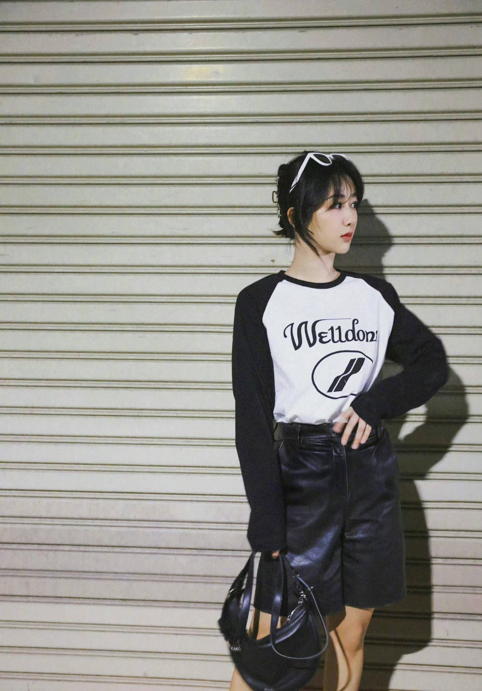 杨紫近期营业风格差别大,网友大呼"进步了",背后原因太真实