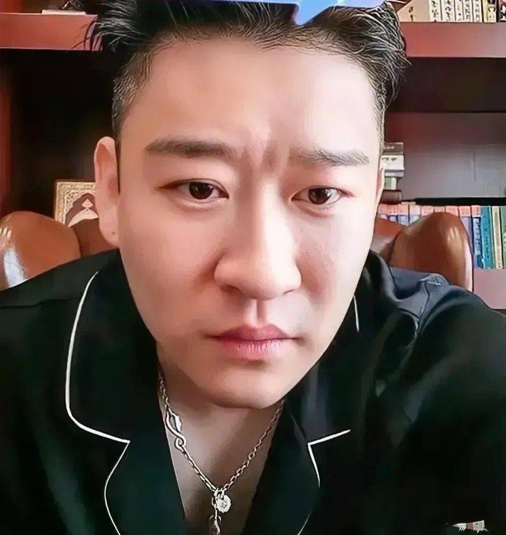 解释第一次离开德云社的原因,曹云金直播很火,下一个嘎子哥?