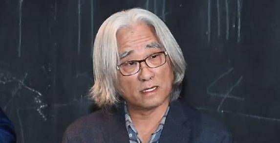 19年间对数百位女星下手,韩国知名导演李润泽的猎艳之旅