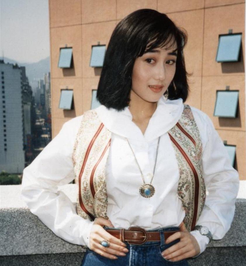 利智:嫁给李连杰经常哭,这是为何?