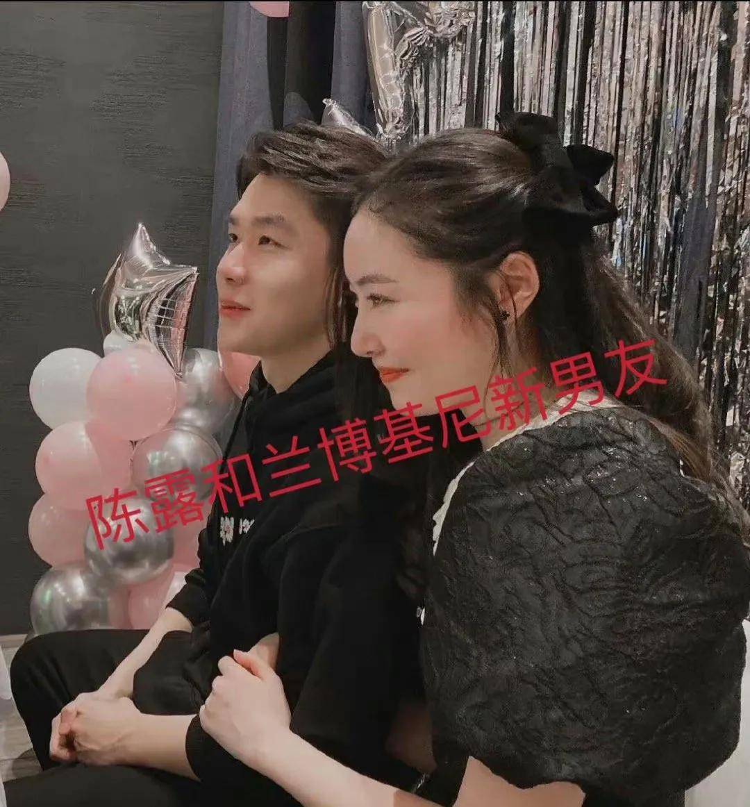 1天7个瓜,霍尊宣布恋情,张超隐婚生女,徐娇在线辟谣,都是大瓜