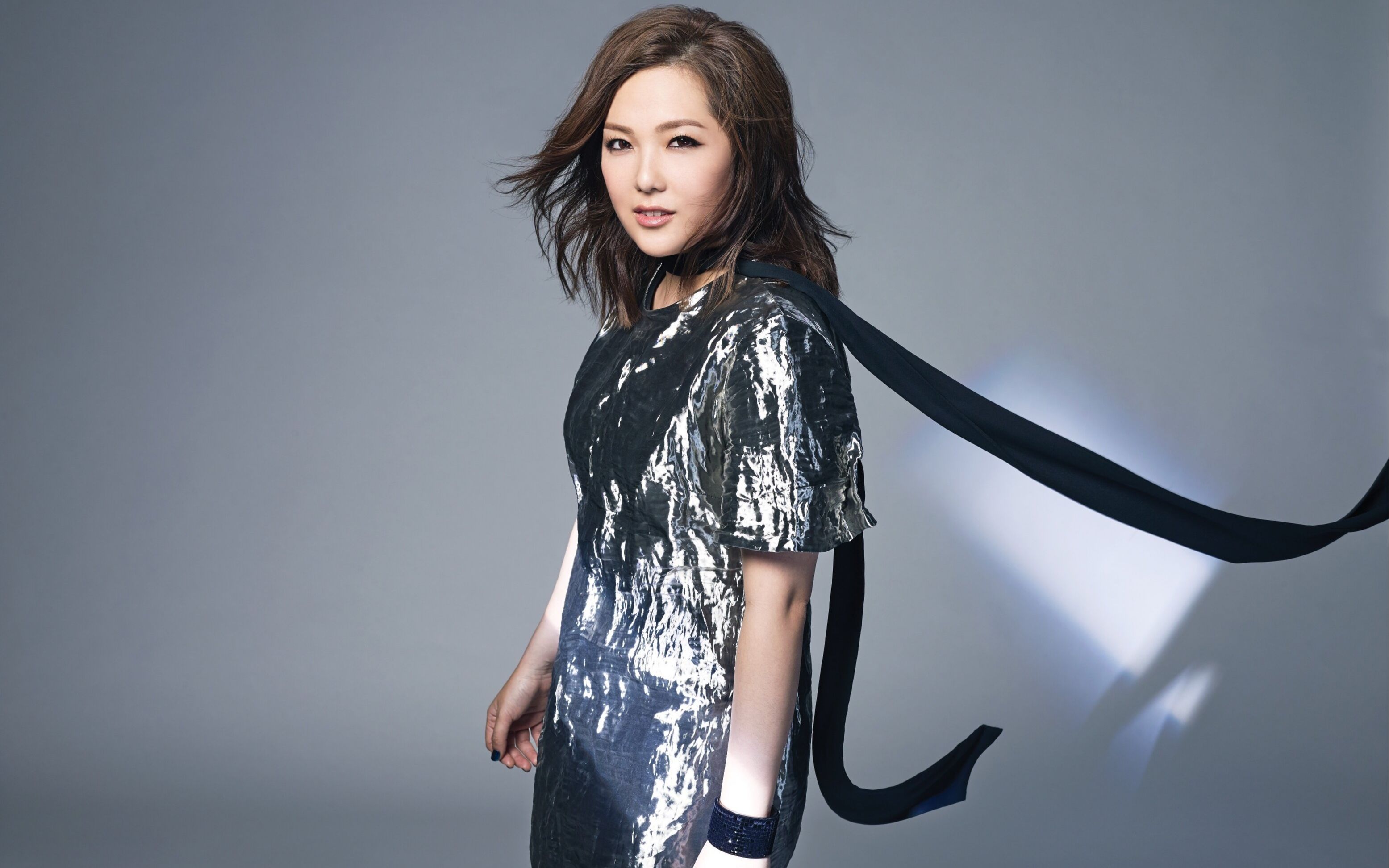 第三首 大哥,男唱兄妹 女唱大哥,卫兰开嗓真是时代的记忆啊,当年唱k必