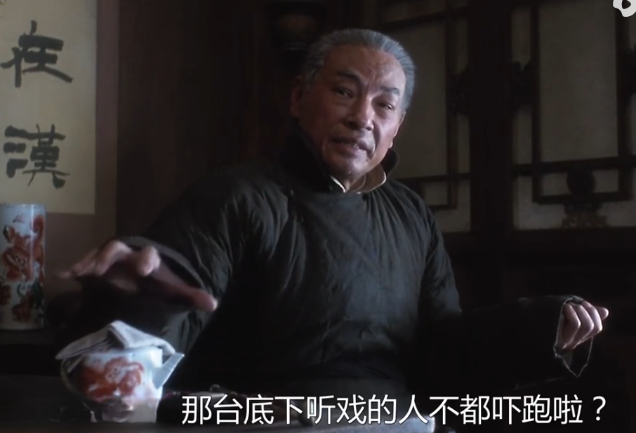 除了关师傅,吕齐还在《编辑部的故事》中塑造了经典的陈主编一角