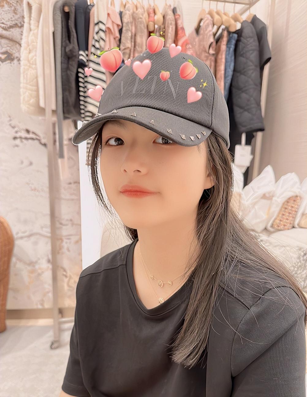 多年感情破裂,并表示在2021年7月份已和平分手,女儿王诗龄将会共同