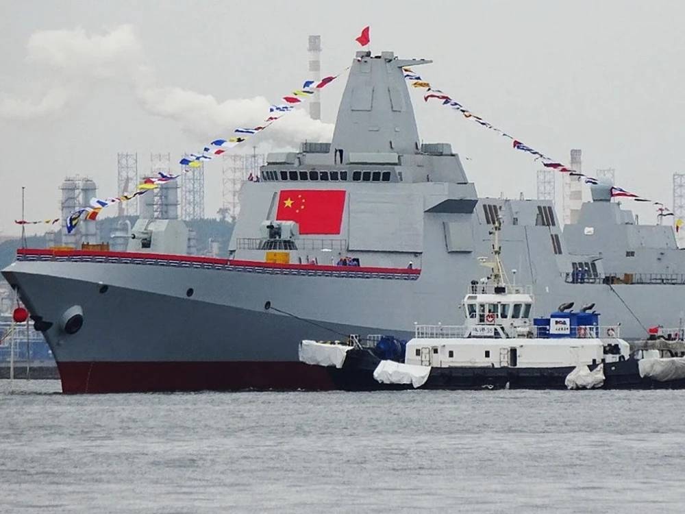 055驱逐舰并非中国海军顶尖战力,052d导弹驱逐舰或才是大哥