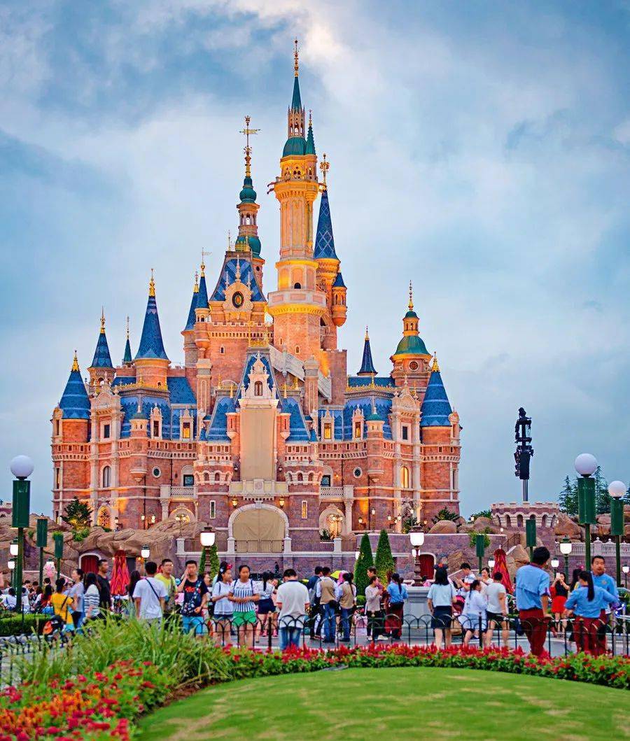 5米以下小孩:328元/人(不含门票及住宿)出团日期:7月5日,8日,15日,22