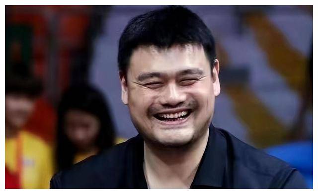 中国女篮喜迎大胜,郑薇,姚明夺冠喜讯,巴黎奥运火热进行