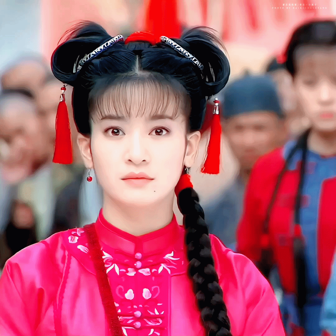 李晟公开与赵丽颖5年前聊天记录,粉碎剧组霸凌谣言,头像引热议