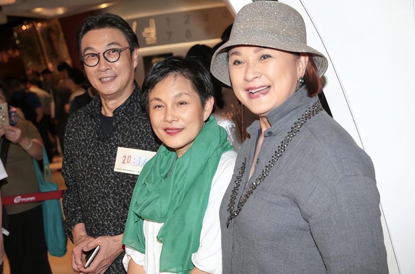 港星李影去世终年70岁,几天前在家中摔倒,拒绝就医后不治身亡