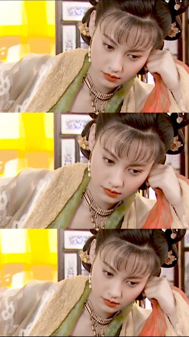 不只是演技,江玉燕的装造也是可圈可点,符合时代特征的空气刘海,精致