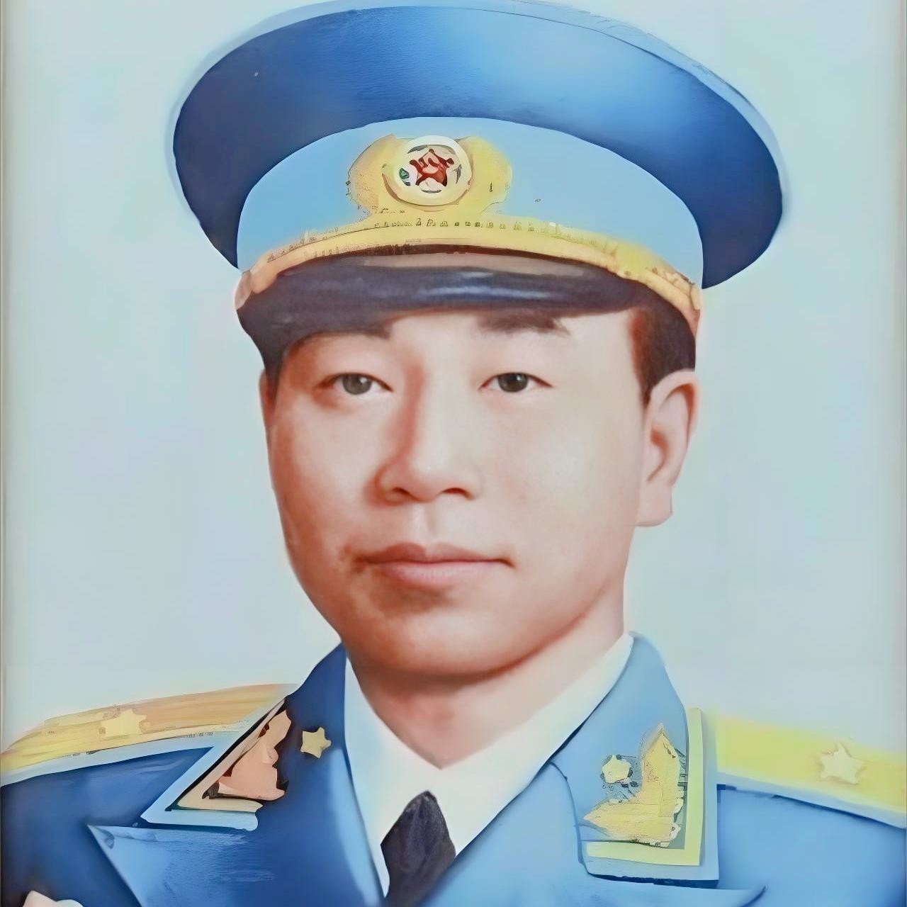 曾任抗日军政大学第1分校大队长抗日抗战时期曾任红军大学中央教导师