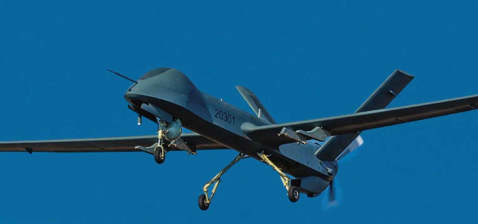 无人机或让"武直"失业,中国刚试飞的重型武直, 前景不美妙?