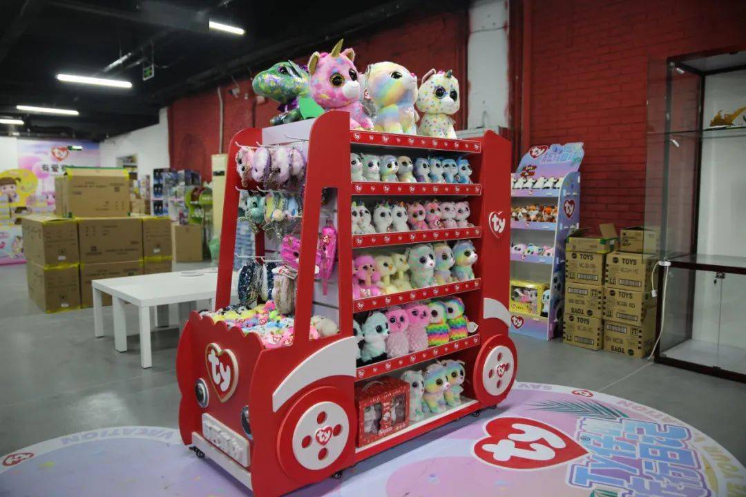 齐聚通州这处"仓储式"玩具商城