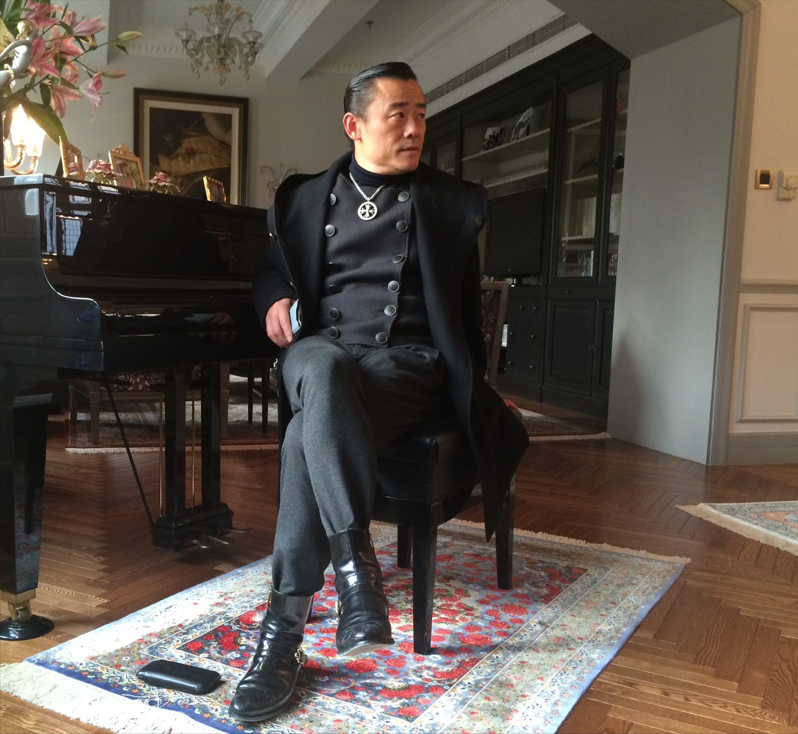 事实证明,"消失"6年的周立波,早已经走上了一条"不归路"