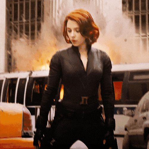 全球最性感女人–"黑寡妇"斯嘉丽,黄金三围比例,眼神太会撩人