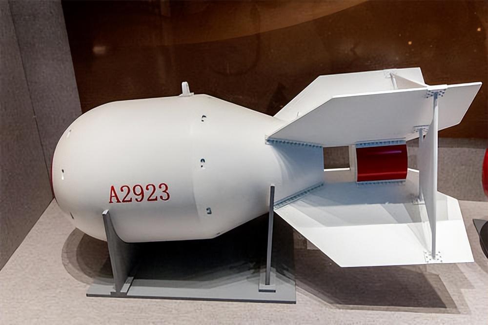 中美俄核数量对比:俄5580枚,美5044枚,中国核弹数量是多少