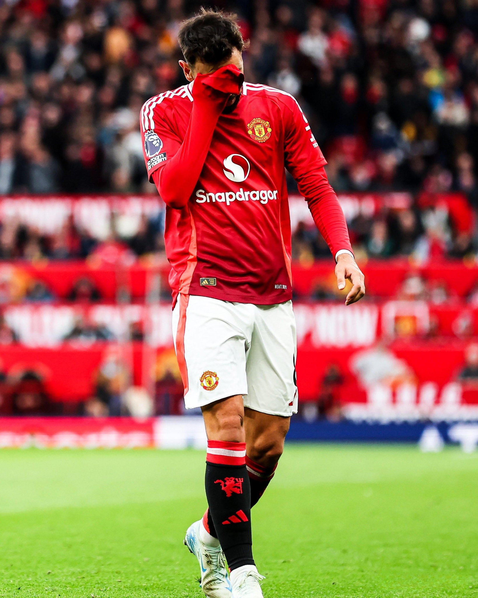 布鲁诺·费尔南德斯的红牌申诉通过,英超不需要停赛