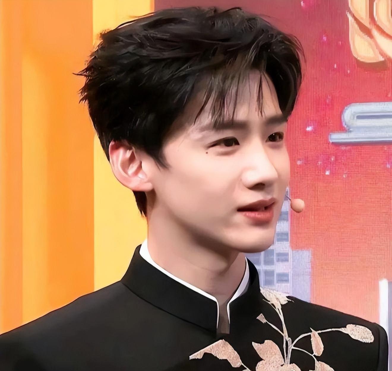 这6位明星出道前后对比判若两人,完全认不出